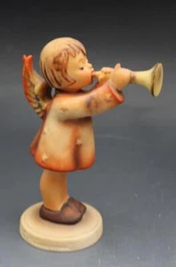 Vintage Goebel Hummel Figurine Little Gabriel #32/0 W. Germany TMK3 - Picture 1 of 4