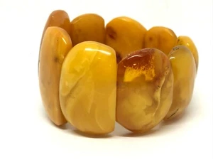 Old Amber Bracelet Vintage Massive BALTIC Egg Yolk Butterscotch Beads 88,9g16485 - Picture 1 of 12