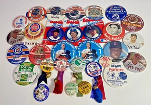 30 prendedores/botones de campeonato MLB y NFC de colección Medias Rojas/Osos de Chicago Fútbol - Imagen 1 de 4