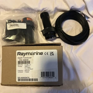 Transductor de profundidad a través del casco Raymarine E26030 - retráctil - Imagen 1 de 4