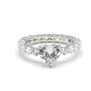 Anello Marilyn Cuore con Cubic Zirconia Gioielli Eleganti e Scintillanti Donna Misura 6 - Foto 1 di 5