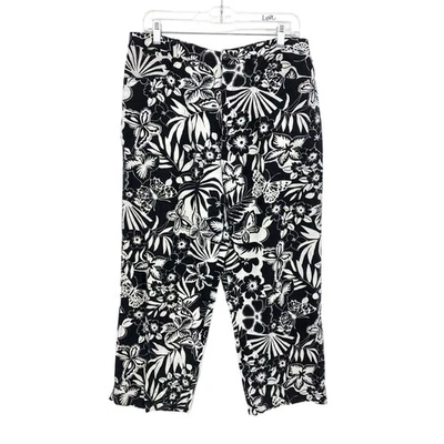 Pantalón corto Chico's para mujer talla 2 EE. UU. L mezcla de lino negro blanco estampado floral *DEFECTUOSO Foto 1 de 4