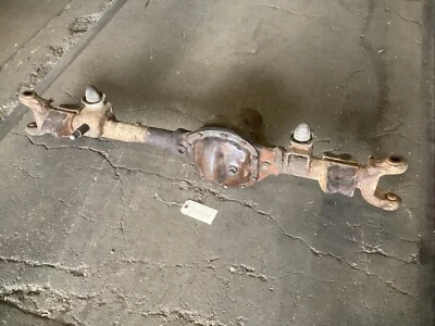 1966-1971 EARLY FORD BRONCO DANA 30 FRONT AXLE DIFFERENTIAL HOUSING - Image 1 of 4