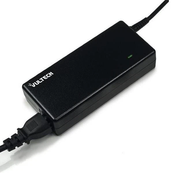 VULTECH AU-67WTC ALIMENTATORE UNIVERSALE PER NOTEBOOK E SMARTPHONE - Immagine 1 di 1