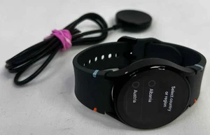 Samsung Galaxy Watch FE - 40mm - Schwarz - Bild 1 von 10