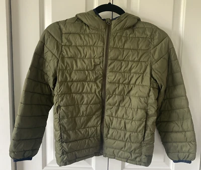 GAP KIDS Pirmaloft Hooded Lightweight Jacket Size M (8-9) Olive Green - Image 1 of 4