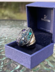 Swarovski Crystal Cocktail Ring Purple / Blue - Picture 1 of 6