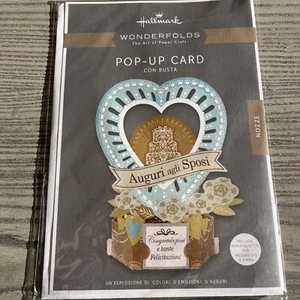BIGLIETTO AUGURI SPOSI MATRIMONIO POP UP CARD HALLMARK 3D CUORE CONGRATULAZIONI - Picture 1 of 3