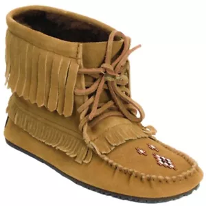 Manitobah Mukluks Women's Harvester Lined - Oak Color Size 8 - Picture 1 of 7