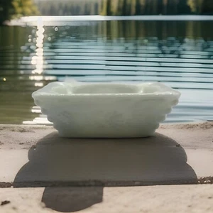 Vintage Westmoreland weiß Milchglas Trauben getäfelt Aschenbecher 4" - Bild 1 von 5