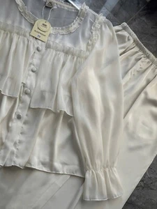 Silk With Chiffon Layers Pajamas Set Up To 140lbs - Picture 1 of 2