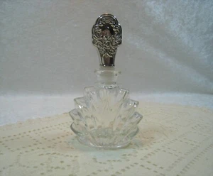 SCHÖNER 1991 INTERNATIONAL SILVER CO. VIKTORIANISCHER STIL GLAS PARFÜM SCHMINKFLAKON - Bild 1 von 9