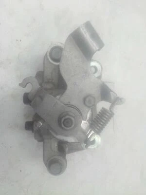 12 13 14 15 16 HYUNDAI VELOSTER Pinza Derecha Derecha Foto 1 de 4