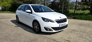 PEUGEOT 308..ESTATE. HDI BLUE LOW MILES CAM BELT DONE FSH - Picture 1 of 18