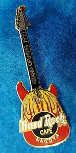 GUITARRA STRATOCASTER FENDER ROJA GRAN APERTURA NAGOYA JAPÓN PIN Hard Rock Café - Imagen 1 de 1