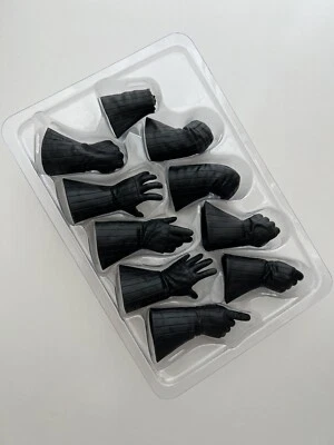 Hands Figure Hot Toys HT MMS700 1:6 Star Wars Return Of The Jedi Darth Vader - Image 1 of 4