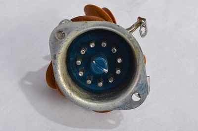 Plugue/receptáculo receptor COLLINS S-LINE 75S-1 75S-3 75S-3B 75S-3C - Imagem 1 de 2