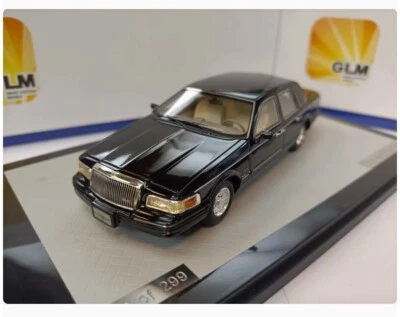 1/43 GLM  LINCOLN TOWN CAR 1997 CAR DIE CAST MODEL RARE — 第 1/4 张图片