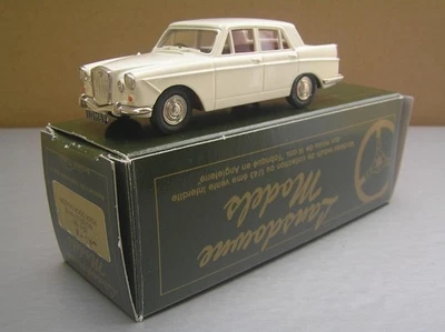 Lansdowne Modelos LD6 1961 Wolseley 6/110 Cuatro Puertas Sedán Escala 1/43 Como Nuevo en Caja Foto 1 de 4