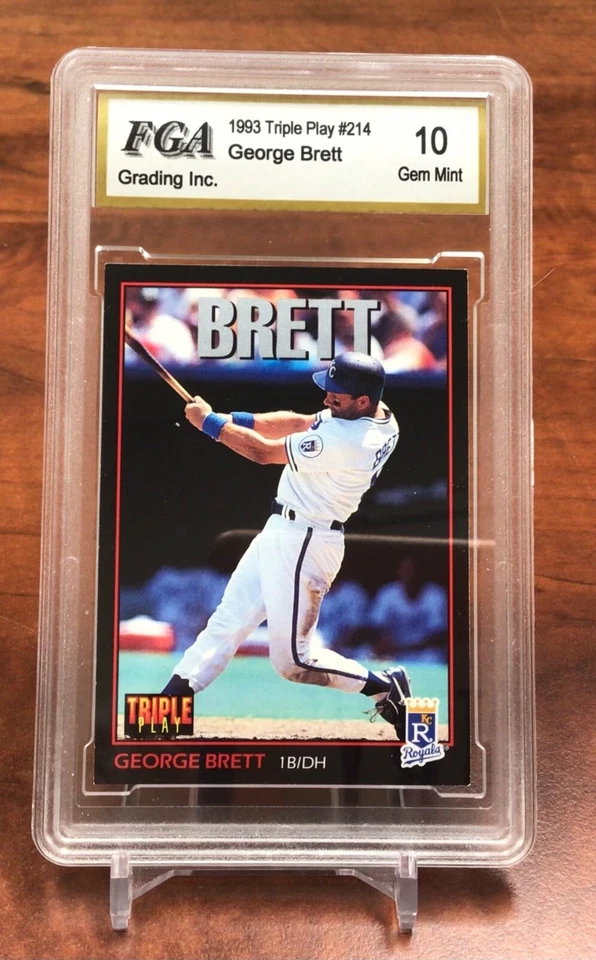 1993 Triple Play George Brett  Kansas City Royals-#214 FGA Graded Gem Mint 10 - Image 1 of 2