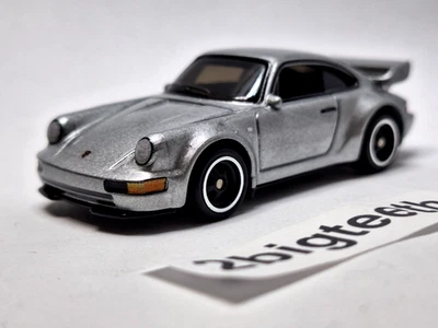 Hot Wheels Edición Limitada PORSCHE 911 CARRERA RS 3.8 Plata Real Pilotos Diorama Foto 1 de 4