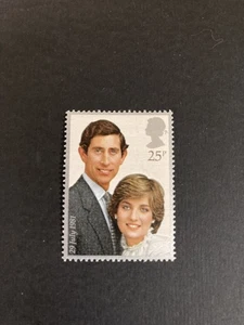 Estampilla Gran Bretaña MLH 1981 Príncipe Carlos y Lady Diana Spencer #866 - Imagen 1 de 2