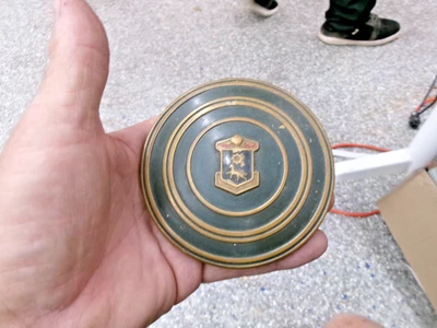 Botón de bocina Lasalle 1940 usado serie 52 Foto 1 de 3