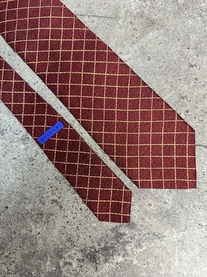 Corbata roja BVLGARI 100 % seda 7 pliegues estampado geométrico hecha en Italia Foto 1 de 4