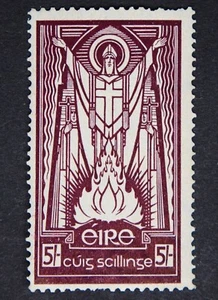Ireland SG103 1937 St. Patrick 5/- Maroon, Unmounted Mint - Picture 1 of 2