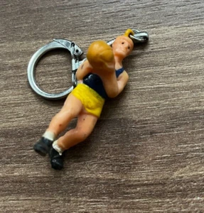 Retro Basketball Player Keychain – Vintage 80s Sports Collectible Figurine - Picture 1 of 3