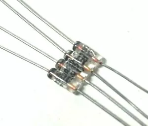 4x GE 1N60C Germanium Diodes Fast Switch NOS Fuzz Guitar Pedal Effect ECG NTE109 - Foto 1 di 2