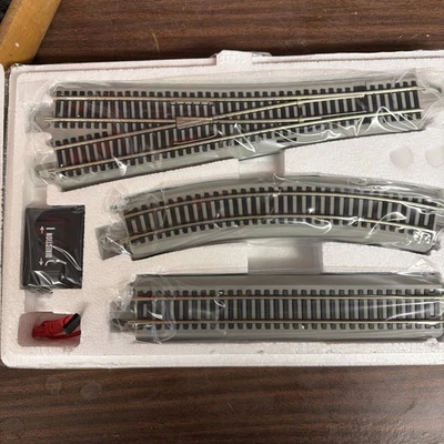 Hawthorne Village Train Track Straight Curve Switching Direction 14-00038-027 - Image 1 of 3