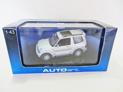 AUTOART 57113 '1999 MITSUBISHI PAJERO SWB' PLATEADO. 1:43. VINTAGE. Sin usar, en caja Foto 1 de 4