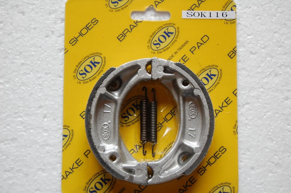 ZAPATOS DE FRENO DELANTEROS + Muelles para HONDA SA 50 Elite 1994-2001 SA50 SA50P Foto 1 de 1