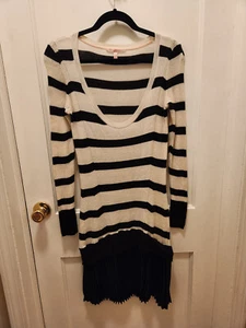 Victoria’s Secret sweater dress sz M/M   Excellent condition! - Picture 1 of 5