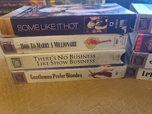 Marilyn Monroe lot 8 VHS, the seven year itch, Let's Make Love, some like it hot - Picture 1 of 3