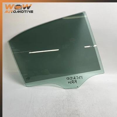 08-14 MERCEDES-BENZ W204 C250 C350 REAR RIGHT SIDE DOOR WINDOW GLASS OEM - Image 1 of 4