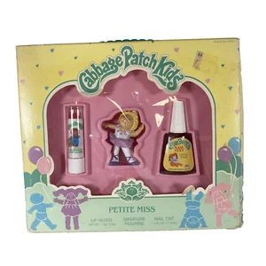 Cabbage Patch Kids Petitie Miss Figurine Lip Gloss Nail Tint Gift Box Set 80's - Picture 1 of 6