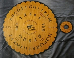 Vintage Ouija Board Third Eye Concepts Talking Board 1991 - Picture 1 of 2