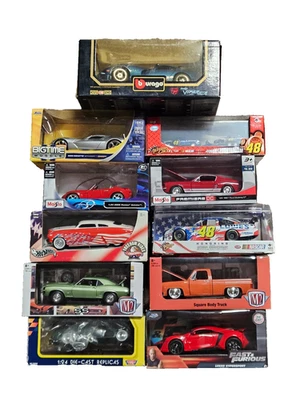 Lot Of 12 Random Diecast Cars Mostly 1/24 READ - Image 1 of 4