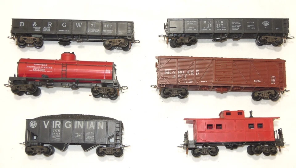 HO 复古 Varney NE Caboose 带 5 辆货运汽车弹簧卡车车身安装耦合器 — 第 1/4 张图片