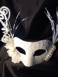 Colombina Style Eye Mask - White Sequins - Picture 1 of 9
