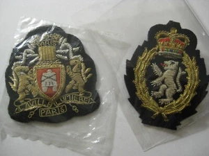 2 Patches Paris La Ville Lumiere Blazer Black Gold Embroidered Dog Lion French - Picture 1 of 5