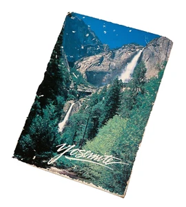 Yosemite National Park, California - Souvenir Refrigerator Fridge Magnet - Picture 1 of 3