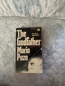 The Godfather paperback book by Mario Puzo (Fawcett, 1970) before movie release - Picture 1 of 10