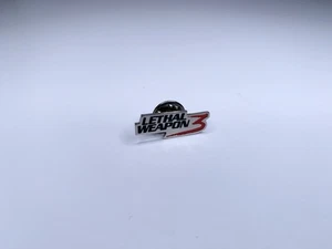 Vintage 1992 LETHAL WEAPON 3 Movie Promo Lapel Pin WB FILM - Picture 1 of 3