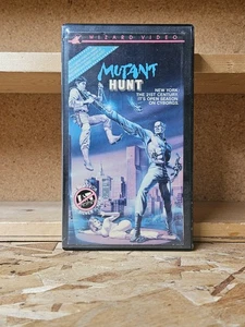 MUTANT HUNT VHS Wizard Video RICK GIANASI MARY FAHEY Tim Kincaid - Picture 1 of 3