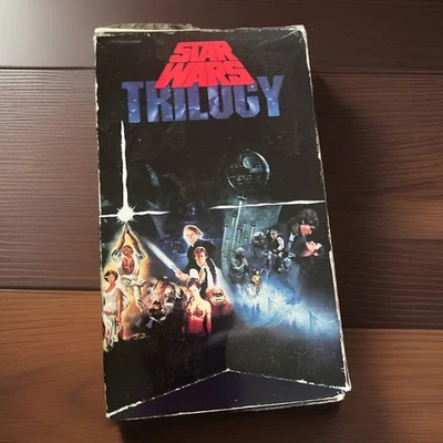 Star Wars Original Trilogy IV V VI CBS/Fox Theatrical VHS 3-Tape Box Set 1990 - Image 1 of 4