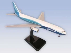 Boeing 767-300F Freighter Genuine Cargo Model NEW 767F - Picture 1 of 1
