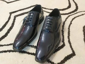 SCARPE UOMO ELEGANTI CLASSICHE 43 44 blu lucide con piccolo difetto VV - Foto 1 di 4